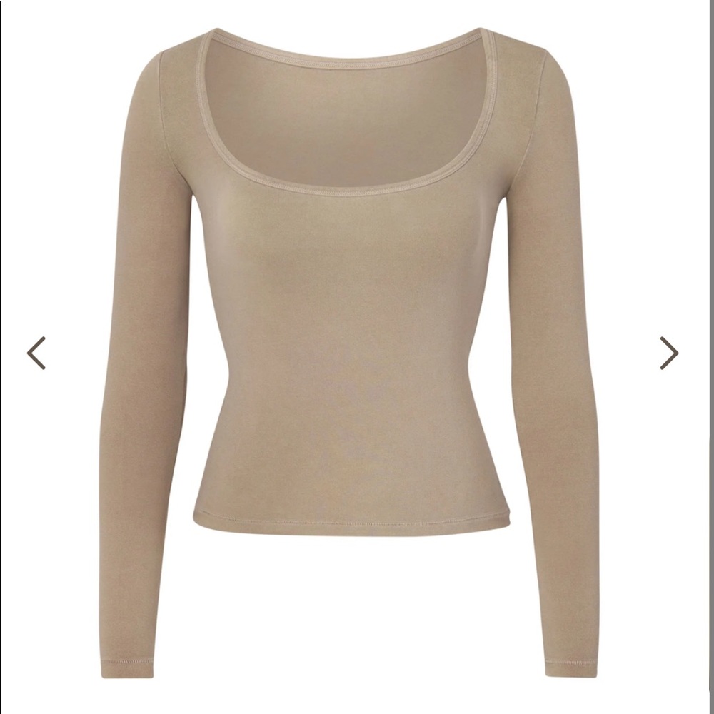 Skims Vintage Long sleeve